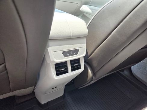 Used 2026 GMC Terrain Denali AWD/4WD image 8