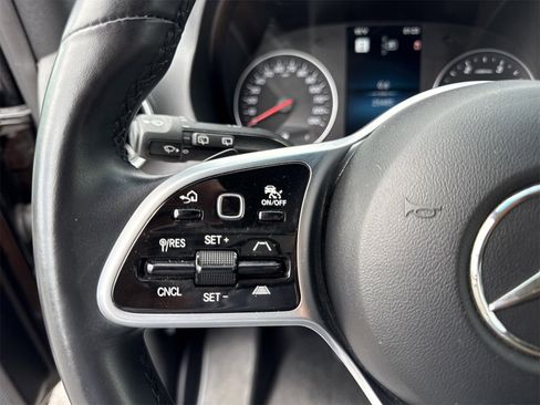 Used 2019 Mercedes-Benz Sprinter 2500 image 12