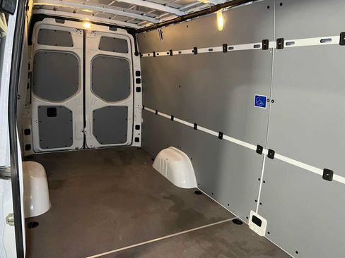 Used 2026 Mercedes-Benz Sprinter 2500 image 14