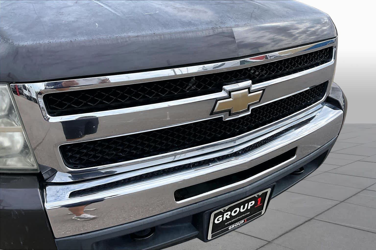 Used 2011 Chevrolet Silverado 1500 LT w/ All-Star Edition AWD/4WD image 27
