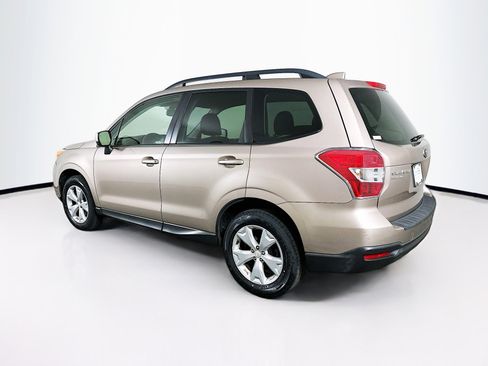 Used 2016 Subaru Forester 2.5i Premium AWD/4WD image 5
