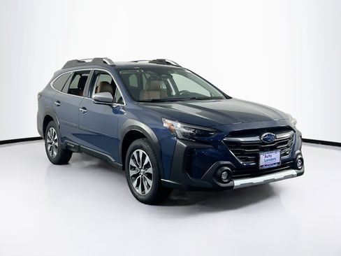 Used 2024 Subaru Outback Touring XT AWD/4WD image 3