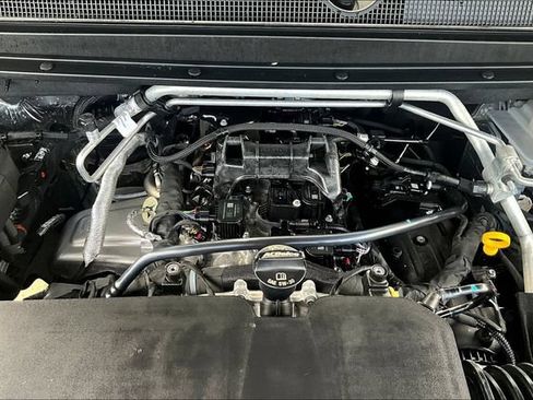 Used 2026 Chevrolet Colorado Trail Boss AWD/4WD image 29