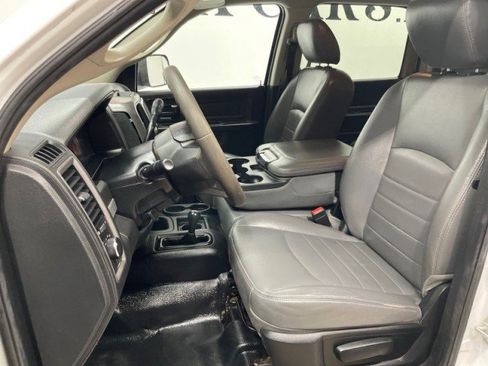 Used 2018 RAM 3500 Tradesman image 30
