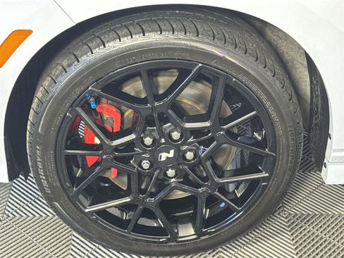 Used 2022 Hyundai Kona N image 10