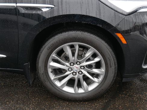 Used 2024 Buick Enclave Avenir w/ Avenir Technology Package image 7