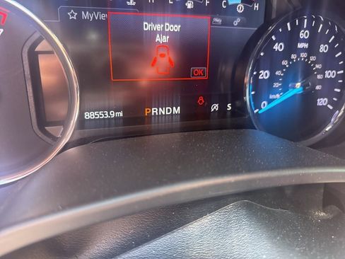 Used 2020 Ford Expedition Max Limited w/ Texas Edition Package image 22