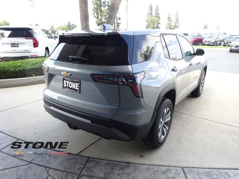 New 2026 Chevrolet Equinox LT FWD image 8