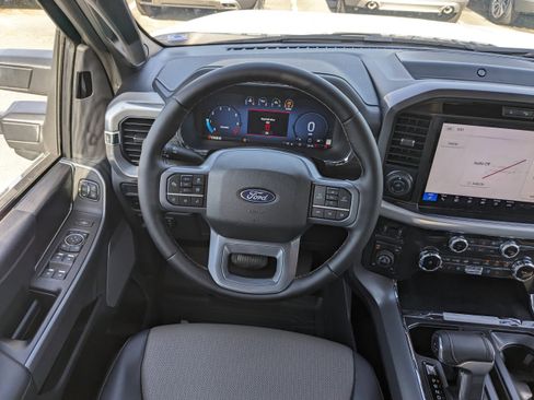 New 2025 Ford F150 Lariat w/ Equipment Group 501A Mid image 38