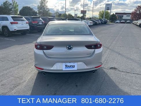 Used 2023 MAZDA MAZDA3 s FWD image 4