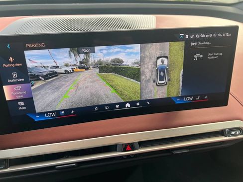 Used 2025 BMW iX xDrive50 w/ Convenience Package image 18