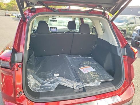 New 2026 Nissan Rogue SV image 5