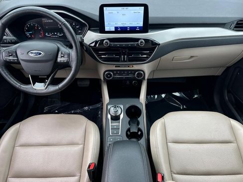 Used 2020 Ford Escape SEL image 16