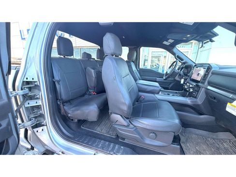 Used 2025 Ford F150 XLT w/ Equipment Group 301A Standard image 9