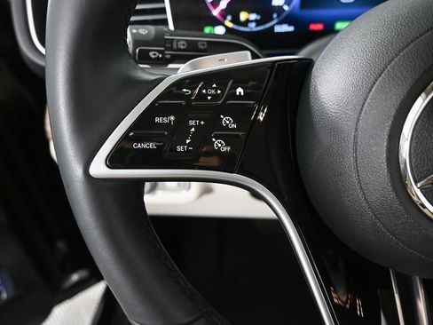 Certified 2025 Mercedes-Benz GLE 450e 4MATIC image 10