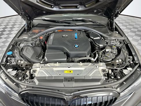 Used 2022 BMW 330e xDrive AWD/4WD image 39