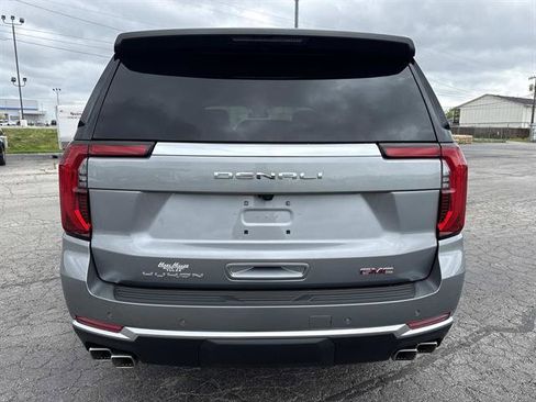 New 2026 GMC Yukon Denali w/ Sun & Power Step Package AWD/4WD image 5