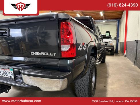 Used 2003 Chevrolet Silverado 1500 LS w/ Skid Plate Package image 16