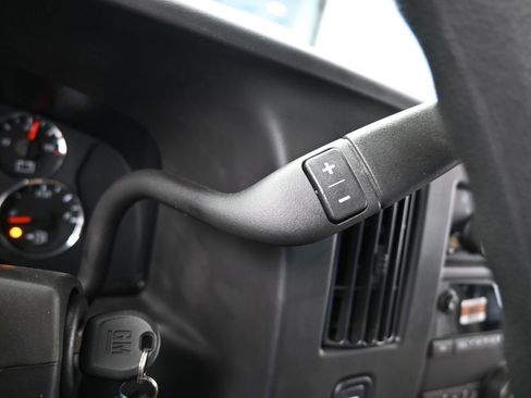 New 2025 Chevrolet Express 2500 w/ Driver Convenience Package image 26