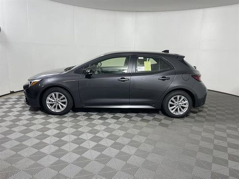 New 2026 Toyota Corolla SE FWD image 4