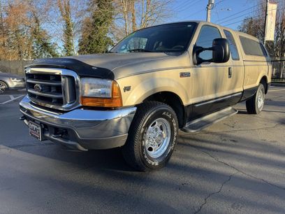 Used 2000 Ford F250 Lariat