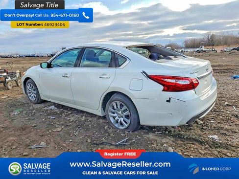 Used 2016 Nissan Altima 2.5 S w/ Power Driver Seat Package FWD image 3