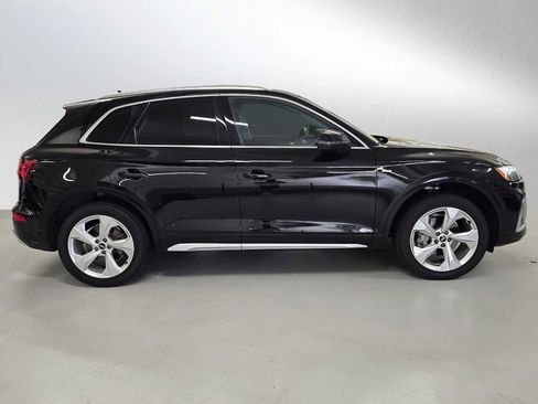 Used 2023 Audi Q5 2.0T Premium Plus w/ Premium Plus Package AWD/4WD image 6