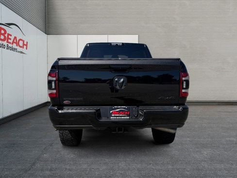 Used 2019 RAM 2500 Big Horn w/ Black Appearance Package AWD/4WD image 14