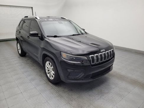 Used 2020 Jeep Cherokee Latitude FWD image 13