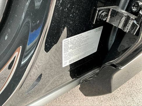 New 2026 Audi Q3 quattro 2.0T AWD/4WD image 8