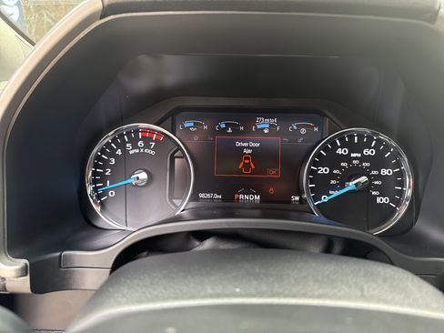 Used 2021 Ford F250 Lariat image 25