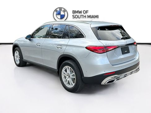 Used 2025 Mercedes-Benz GLC 300 4MATIC image 5