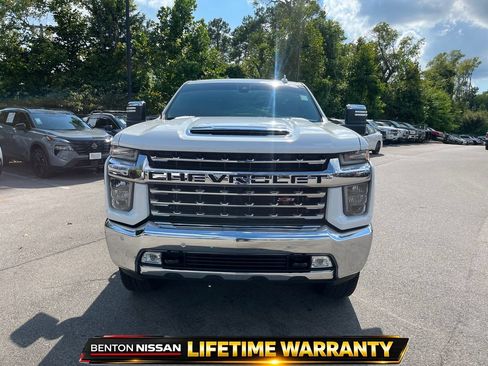 Used 2020 Chevrolet Silverado 2500 LTZ w/ LTZ Plus Package AWD/4WD image 10