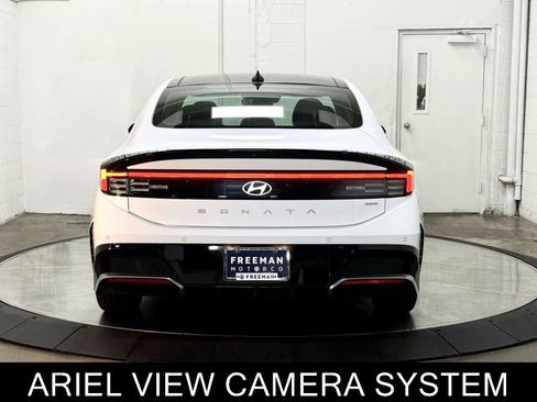 Used 2025 Hyundai Sonata Limited FWD image 8