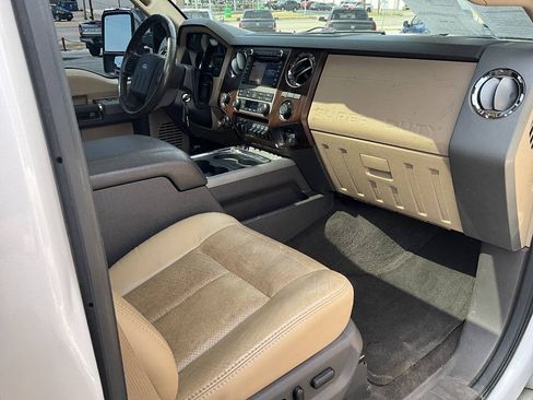 Used 2011 Ford F250 Lariat w/ Lariat Ultimate Pkg AWD/4WD image 29