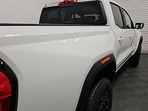 New 2026 GMC Canyon Elevation w/ Convenience Package image 9