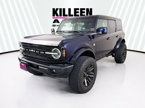 Used 2021 Ford Bronco Outer Banks AWD/4WD image 3