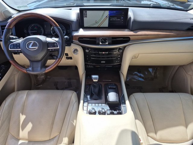 Used 2017 Lexus LX 570 4WD w/ Luxury Package image 29