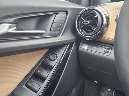 New 2026 Chevrolet Equinox ACTIV w/ Convenience Package III image 29