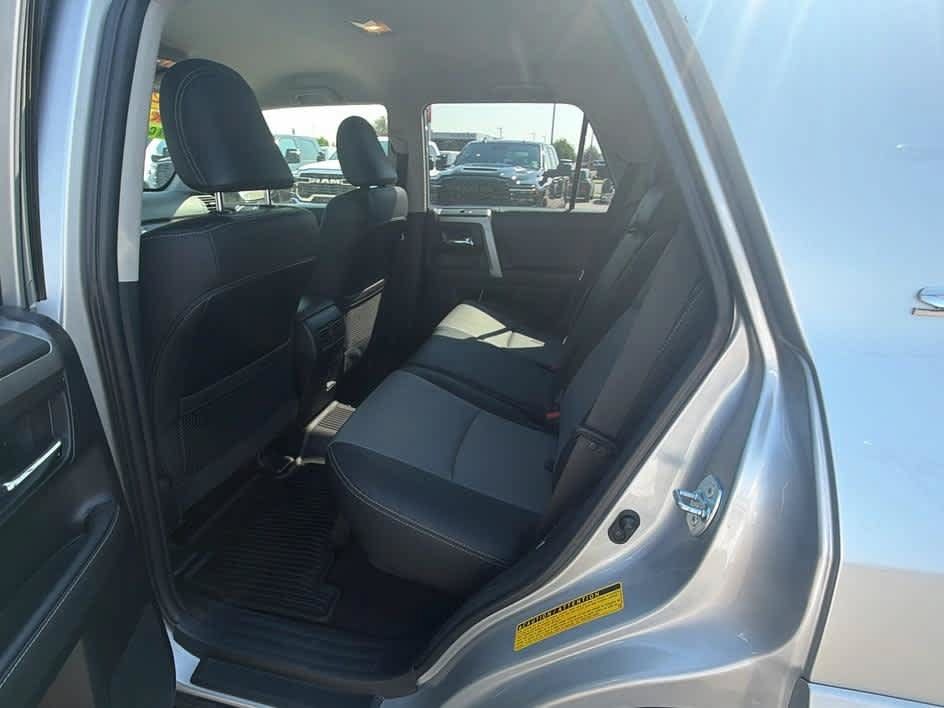 Used 2022 Toyota 4Runner SR5 Premium AWD/4WD image 20