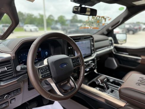 Used 2025 Ford F150 King Ranch w/ FX4 Off-Road Package AWD/4WD image 12