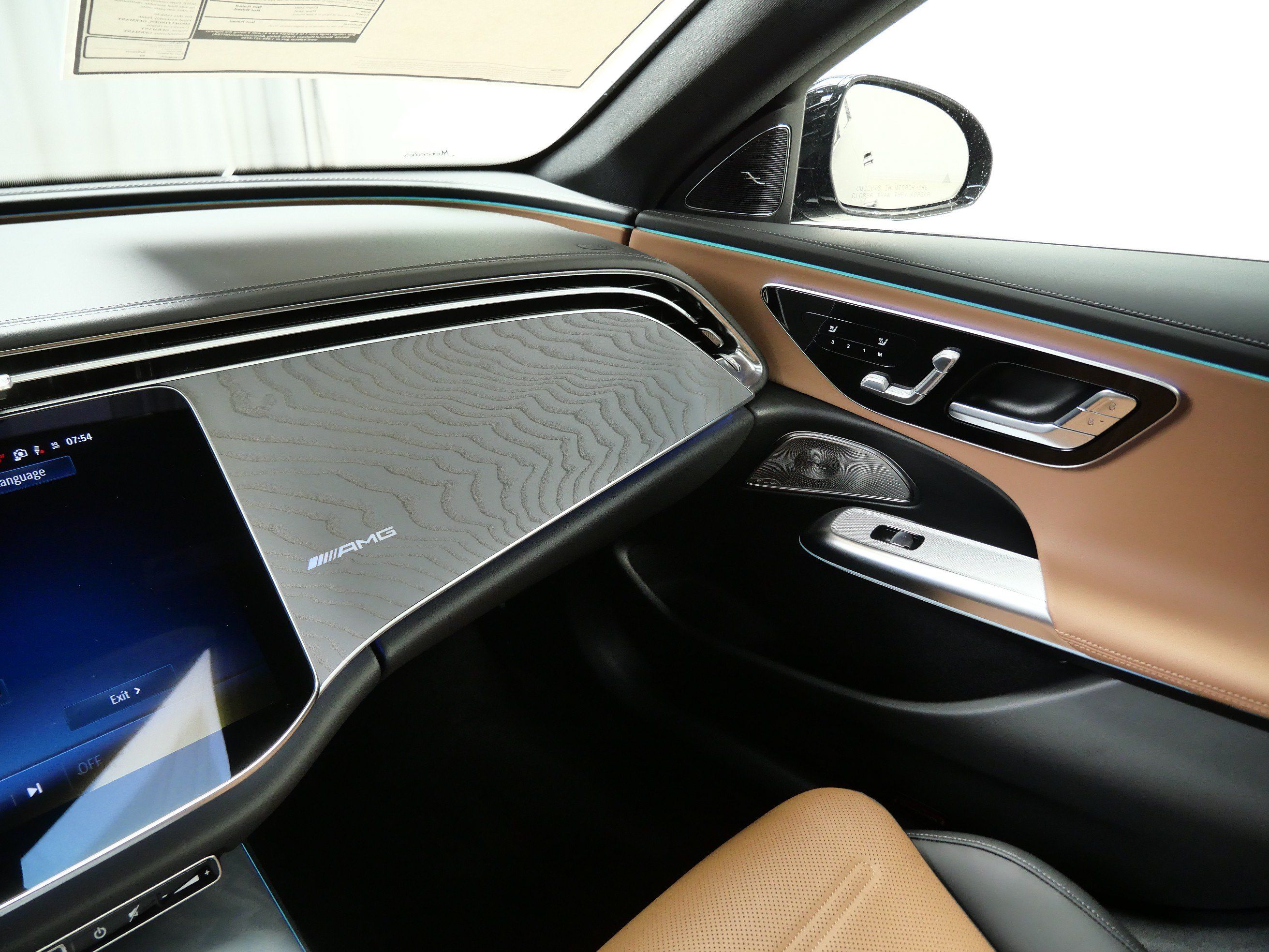 New 2026 Mercedes-Benz E 53 AMG e 4MATIC Sedan image 16