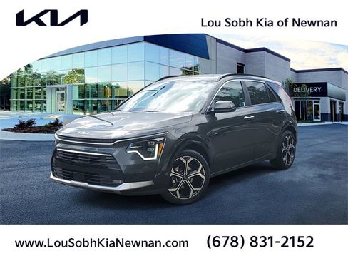 New 2025 Kia Niro SX Touring image 1