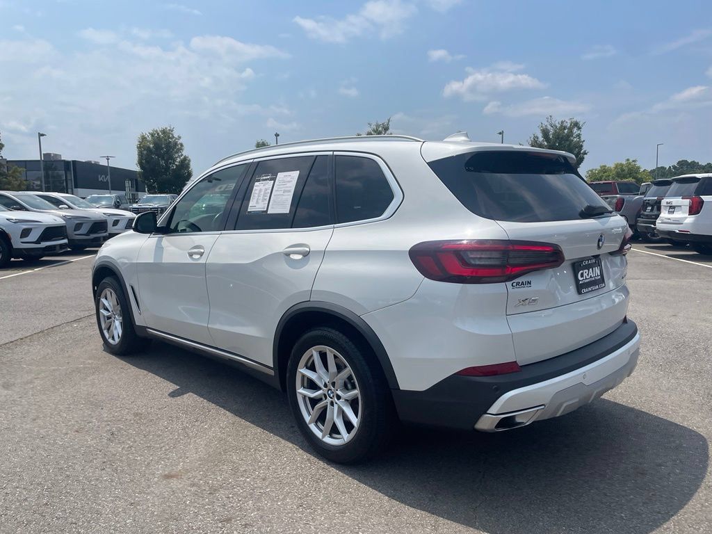 Used 2021 BMW X5 xDrive40i AWD/4WD image 5