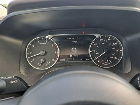 Used 2023 Nissan Rogue S FWD image 11