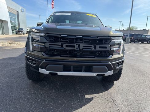 Used 2024 Ford F150 Raptor image 3