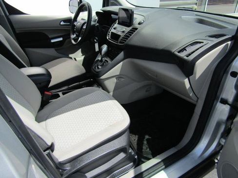 Used 2023 Ford Transit Connect XLT FWD image 9