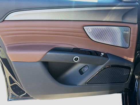 Certified 2024 Maserati Grecale GT image 22