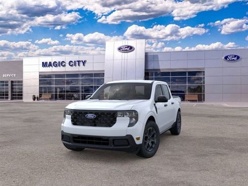 Used 2026 Ford Maverick XLT w/ Equipment Group 301A AWD/4WD image 2