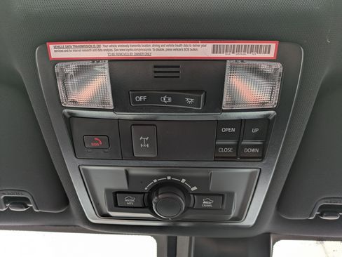 Used 2023 Toyota Tacoma TRD Off-Road w/ TRD Premium Off Road Package image 15